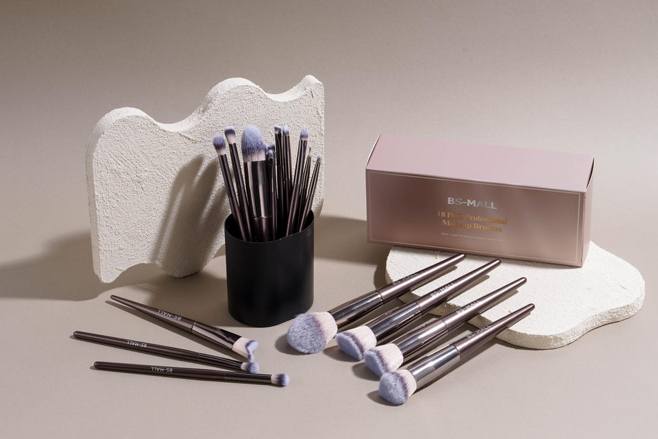 BS MALL Makeup Brush Set 18 Piece Professional Cosmetic Brushes with Black Case for Flawless Makeup